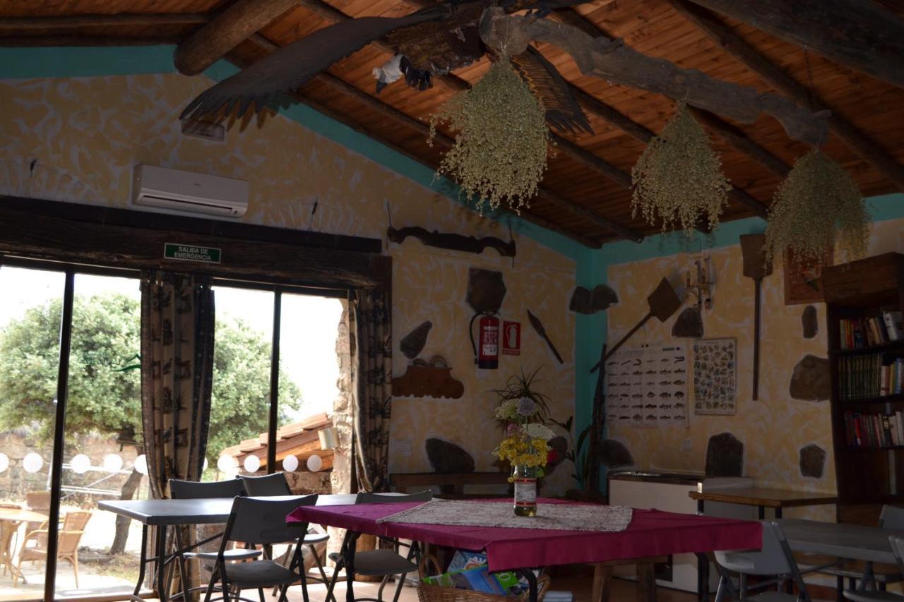 Albergue La Jarilla Plasenzuela Exterior foto